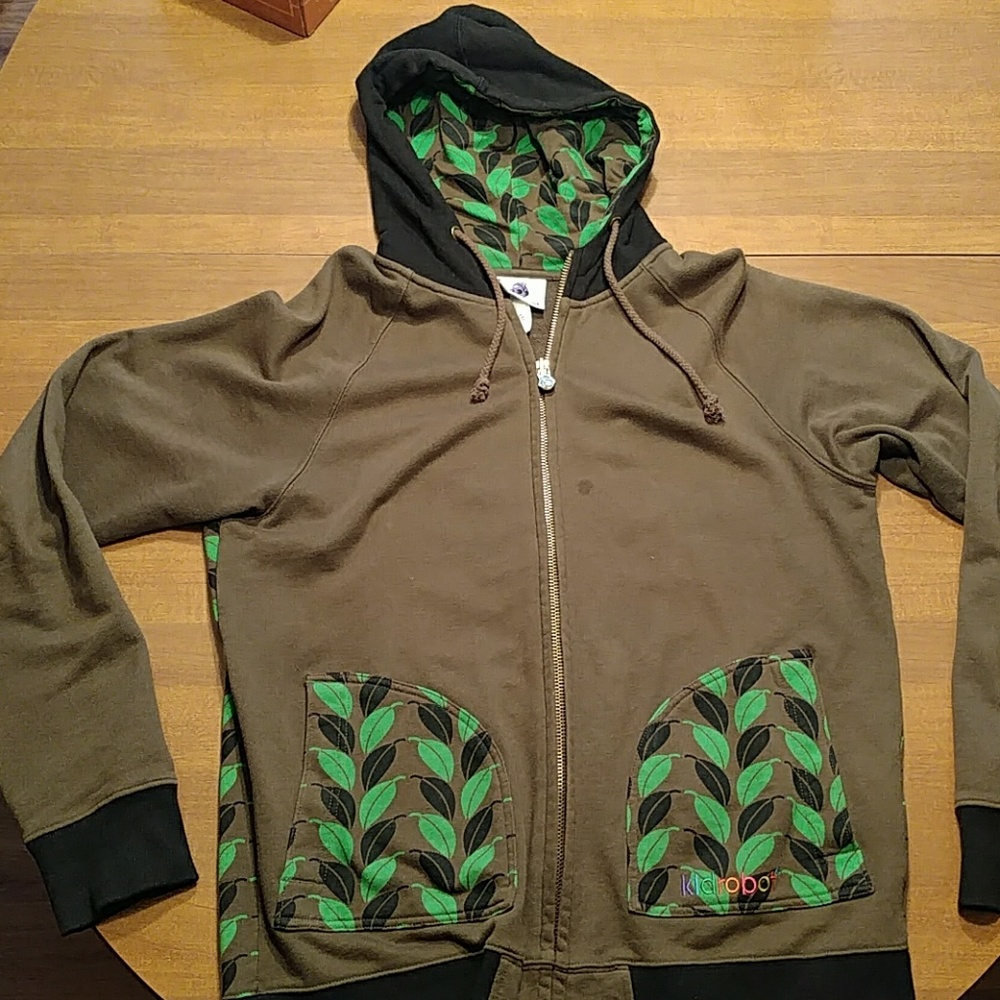 Kidrobot limited edition green leaf hoodie sweat
